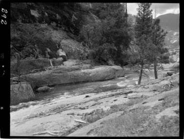 Big Creek - Mammoth Pool - General view of Daulton Creek diversion dike site