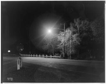 L1.2 - Lighting, streets - Sodium-Vapor street lighting