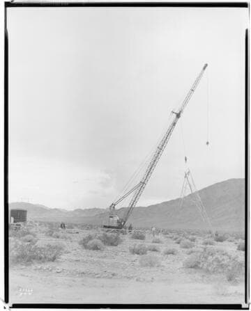 Boulder-Chino Transmission Line (2nd) - First lift in errecting tower with P & H Crane