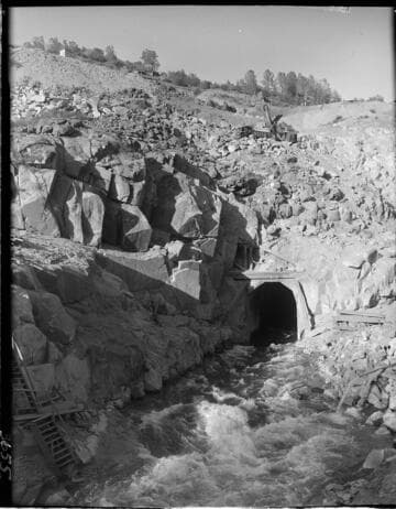 Dam 7 construction work