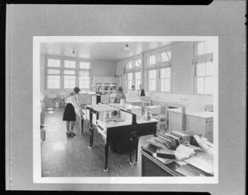 Electric cooking school