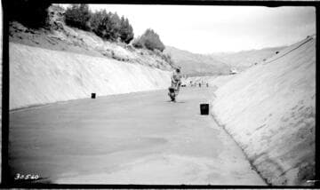 Borel Powerhouse - Borel Canal