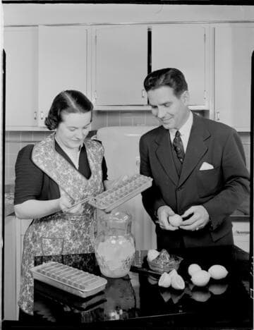 Joe Long, Miss Carroll