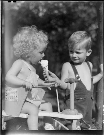 Kids & ice cream for Electrical Times cover