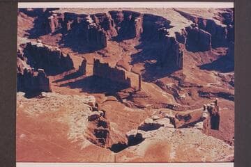 South into Monument Canyon