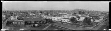 Long Beach residential and Signal Hill oil field, facing north and east. 1922