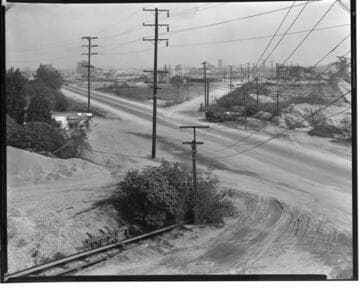 Intersection, Peck Road and Arrow Highway, Azusa. 1936