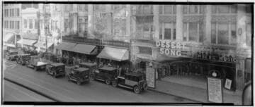 Crowd waiting to see Desert Song at Mason Theatre, 127 South Broadway, Los Angeles. 1928