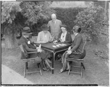 Bridge lesson at Mrs. Frank Carpenter's house, 424 Arroyo Terrace, Pasadena. 1926
